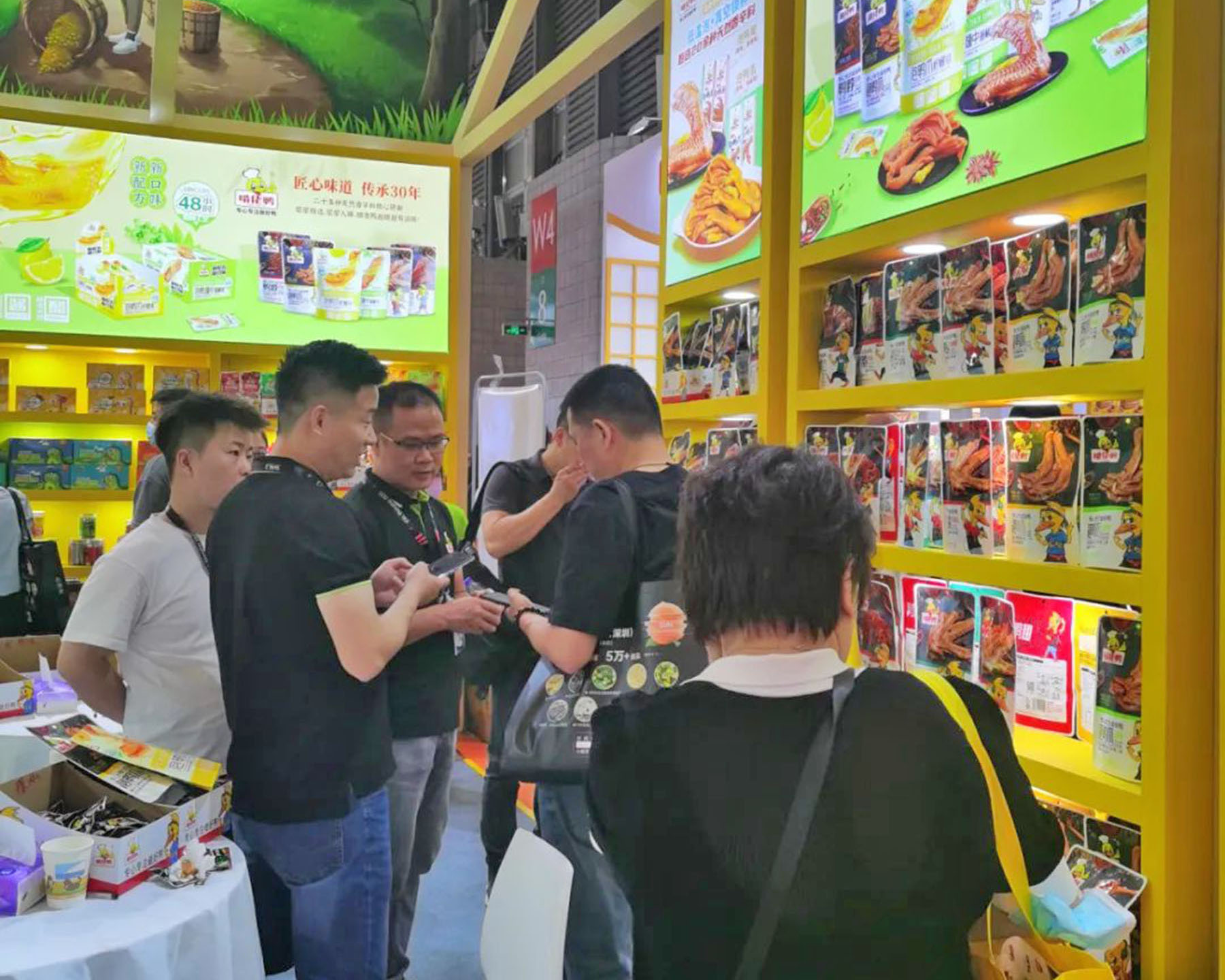 【精彩回顧】啃佬鴨食品亮相2023屆上海西雅國際食品展